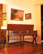 Mobilier creole 126