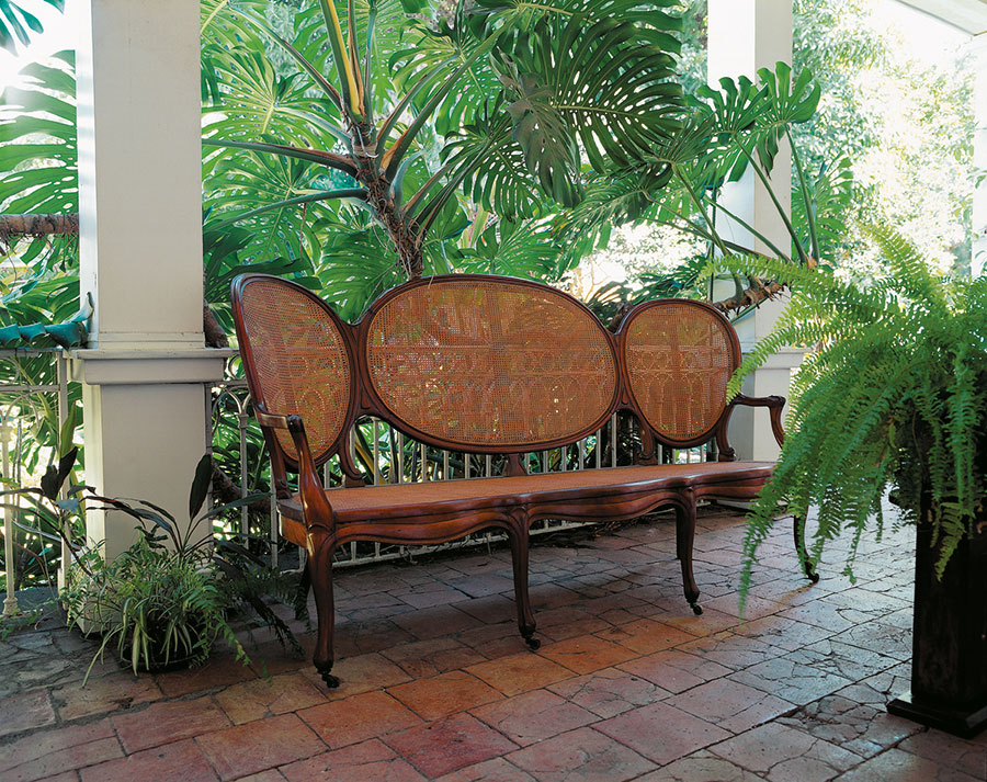 Mobilier creole 101