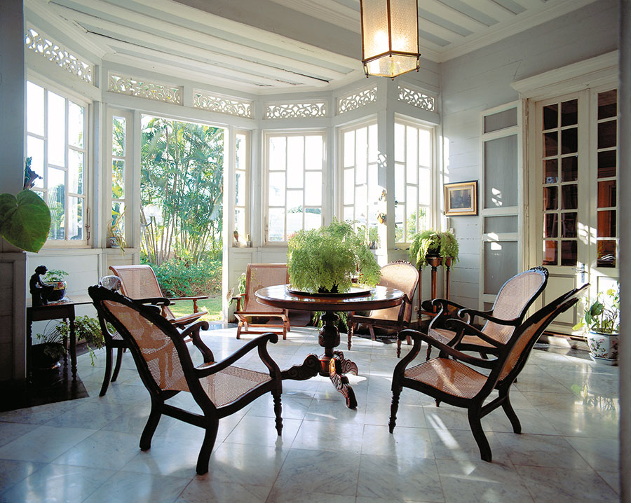 Mobilier creole 179
