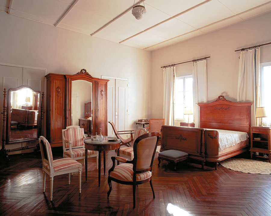 Mobilier creole 180