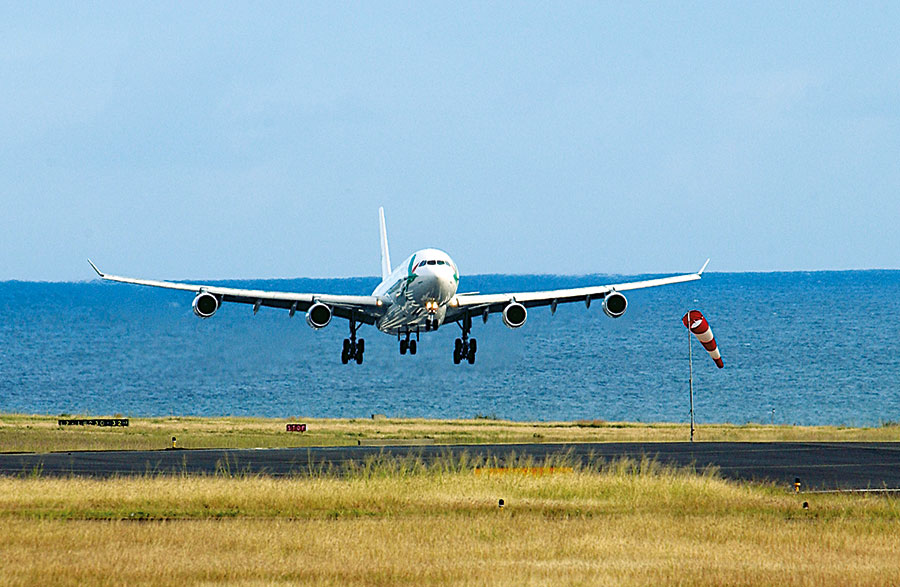 777 104