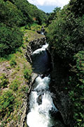 Cascade bas. la paix 104