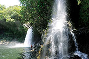 Cascade bas. la paix 100