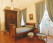 Mobilier creole 120