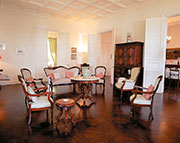 Mobilier creole 150