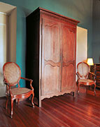 Mobilier creole 114