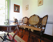 Mobilier creole 185